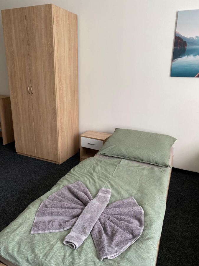 Apartmany Plzen Zborovska 22 A Ngoại thất bức ảnh